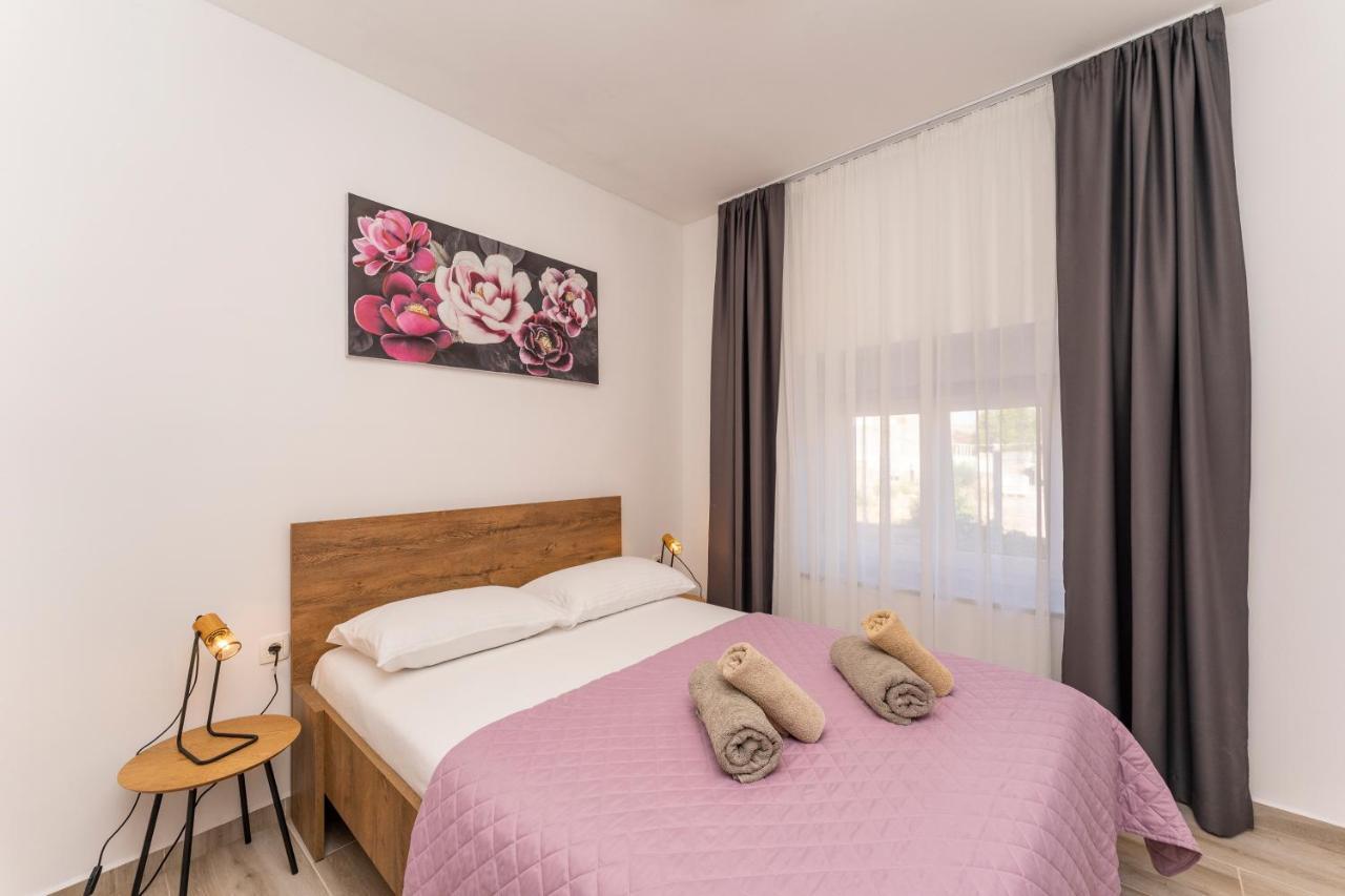 Apartmani Dmarie Привлака Экстерьер фото